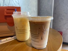 -瑞幸咖啡(凤凰海负一楼美食街店)