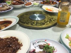-梅利汴京烤鸭•开封豫菜地标店(东大街店)