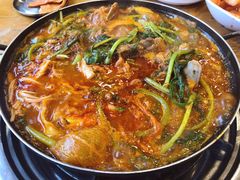 土豆排骨火锅-喇喇排骨火锅·传统韩式脊骨汤(望京西园总店)