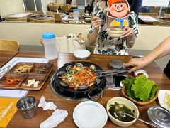 -城山辣炒黑猪肉