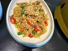 -多嘴超级肉蟹煲(杉杉国潮主题店)