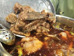 -肖肖酸萝卜鱼火锅(总店)