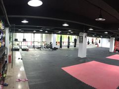 -FIGHTMAN格斗俱乐部(长宁临空店)