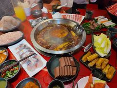 -谭鸭血老火锅(万象九宜城店)