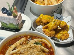 -W COLLECTIVE  DESSERT SHOP