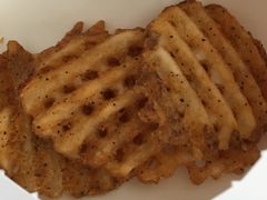 金黄脆薯格-麦当劳(虹梅路地铁站店)