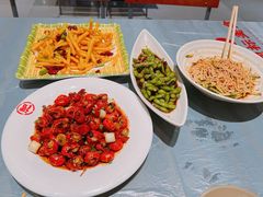 -肥肥虾庄·金牌油焖大虾(杨园滨江时代walk店)