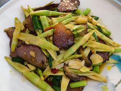 -邹胖哥好好吃餐馆(荔波美食街店)