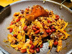 手撕扁担鸡-吃饭皇帝大(长宁龙之梦店)