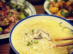 -二孃鸡爪爪(东风路总店)