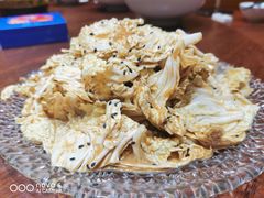 -琥珀老六龙虾(四里河店)