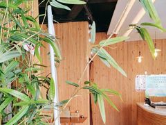 -莲餐厅·湖北菜·潜江小龙虾店(愚园路店)