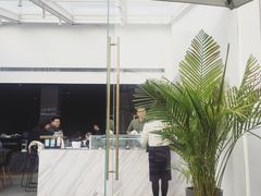 门面-UNI UNI(环亚凯瑟琳店)