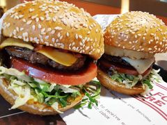 -The Habit Burger Grill 哈比特汉堡(复兴soho店)