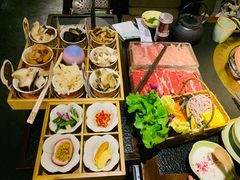 -菌自由丨野生菌火锅特色庭院餐厅(丽江古城店)