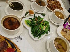 -香港新发烧腊茶餐厅(水围店)