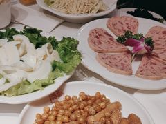 -犇鼎牛潮汕牛肉火锅(新辰里学清路店)
