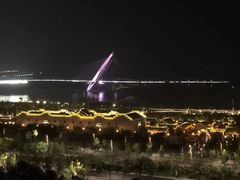 -南京眼步行桥