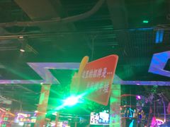 -路边边.炒菜烧烤.音乐餐厅(良乡长虹店)