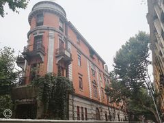 -巴公房子