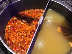 -热火朝天鲜切牛肉火锅(南强街巷店)