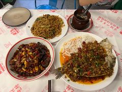 -堂瓦里·33年传统赣菜(第一街区店)