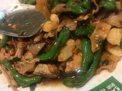 -费大厨辣椒炒肉(万家丽一店)