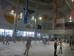 -冠军冰场CHAMPION RINK(百联又一城店)