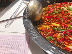 -烧哥美蛙肥肠鱼火锅·十五年社区店