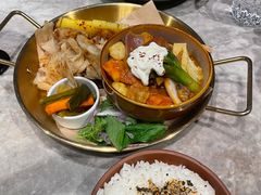 红咖喱牛肉配手抓饼-gaga(深圳福田星河COCO Park店)