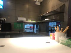 -蒙自源米线大王(东站店)
