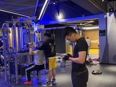 -贝菲特游泳健身(徐泾店)