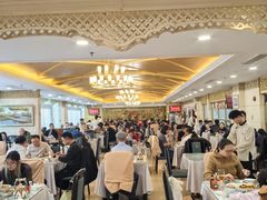 -汗腾格里·风味餐厅(新疆驻京办店)