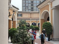 -佛罗伦萨小镇广佛名品奥特莱斯(疏港路店)