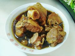 -新峰肉骨茶