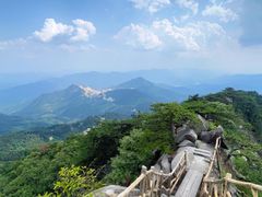 -罗田薄刀峰风景区