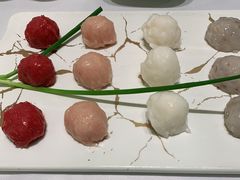 -红鼎豆捞·非遗鲍皇汤火锅(宝丰路店)