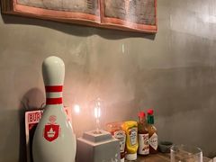 -HIGH FIVE哈福手工汉堡(桂林路店)