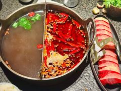-三出山火锅(南京万象天地店)