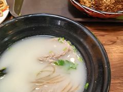-万红路羊汤烧饼店(将台路店)
