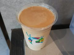 初恋青提小铁-瑞幸咖啡(太阳百货店)