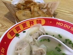 -魔都三兄弟酸辣粉·蘸卤炸串(虹桥万科店)