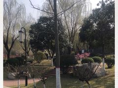 -鹦鹉寺公园