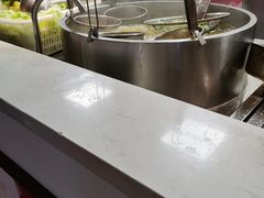 -百荣二期美食街(百荣世贸商城店)