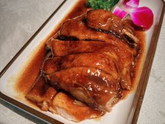 本帮酱鸭腿-三玛璐酒楼(汉口路店)