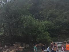 -罗田大别山峡谷漂流