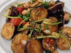 -乡村馕坑肉·烧烤·新疆菜·本地人更爱吃(阿勒泰首店)