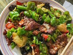 -歹歹的加个面过油肉拌面