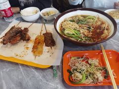 -老好吃清真麻辣烫