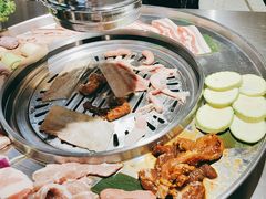 -哈哈碳都·牛肋条无限自助烤肉(宝龙店)